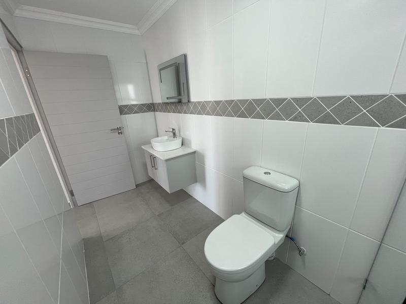 4 Bedroom Property for Sale in Da Gama Bay Western Cape